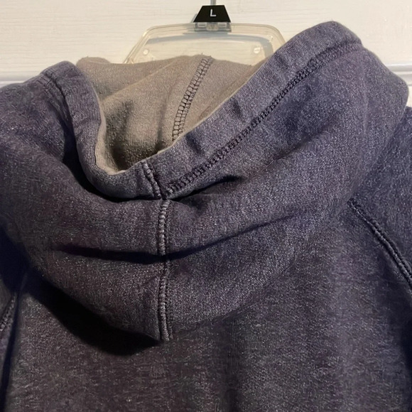 Rivalry Threads Notre Dame women’s blue hoodie size medium - Picture 7 of 9